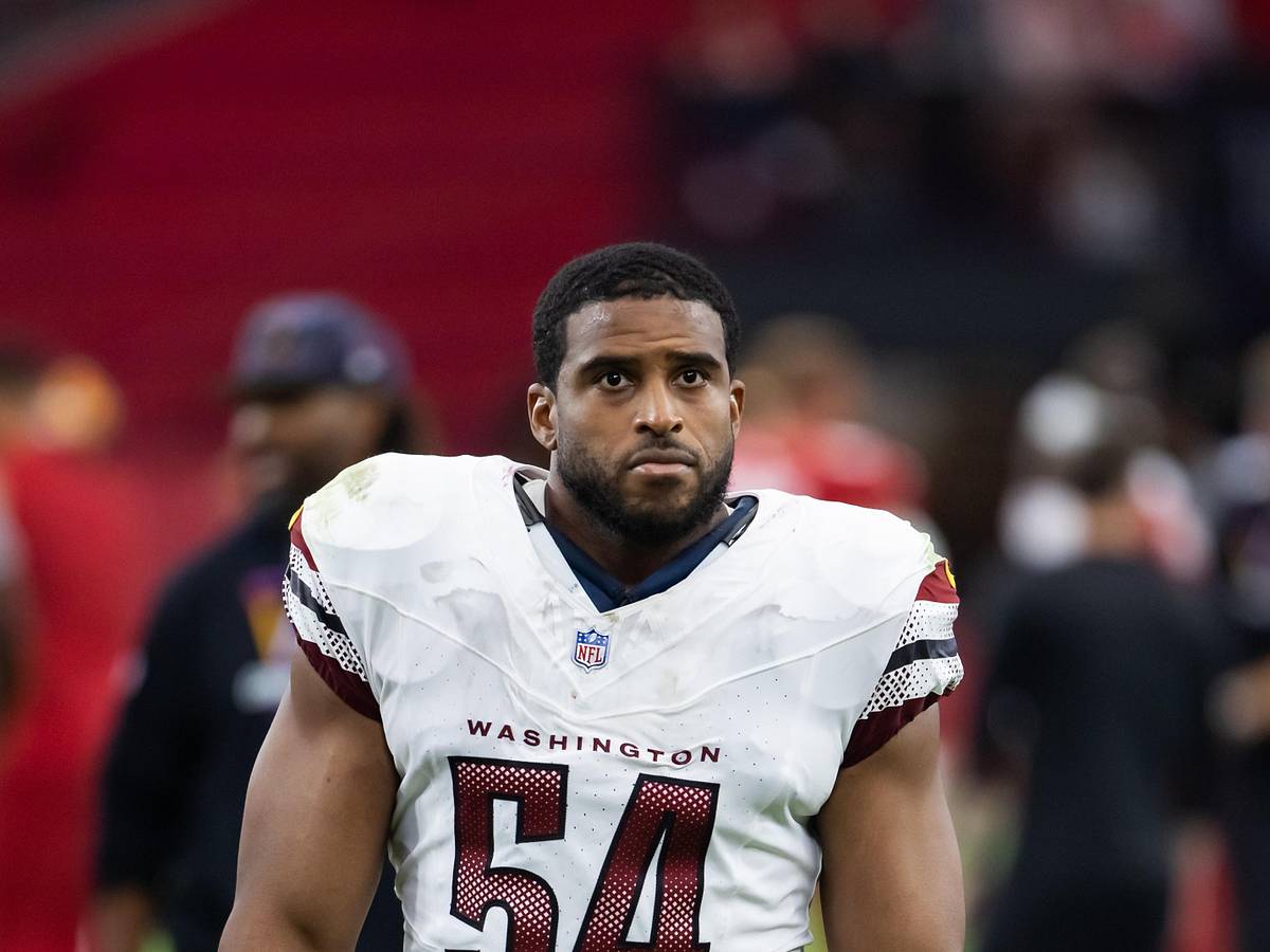 Bobby Wagner's calculated risk pays off to boost Commanders playoff hopes