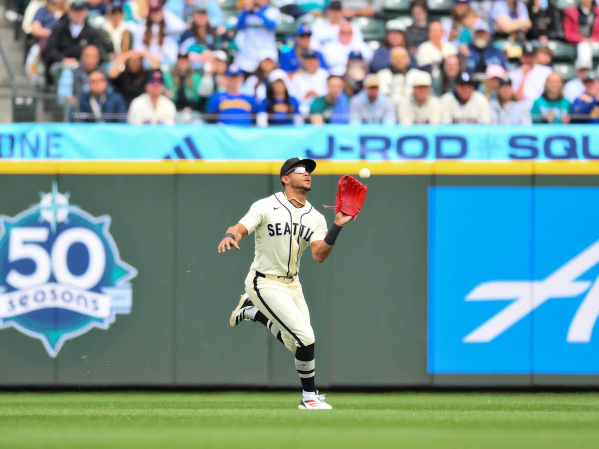 Julio Rodríguez is inexplicably raining on his own hot-hitting