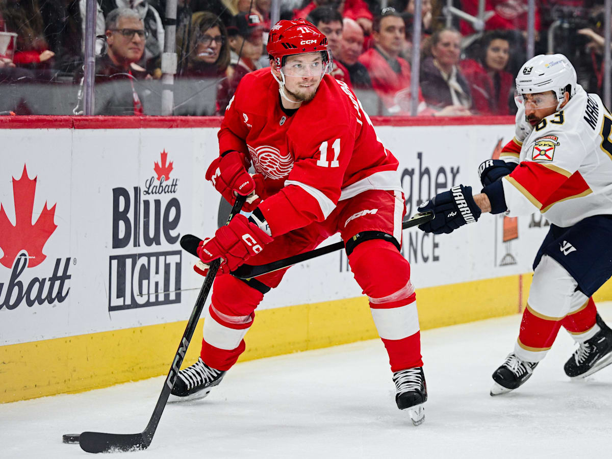 Red Wings aren't ruling out bringing Tarasenko back (seriously)