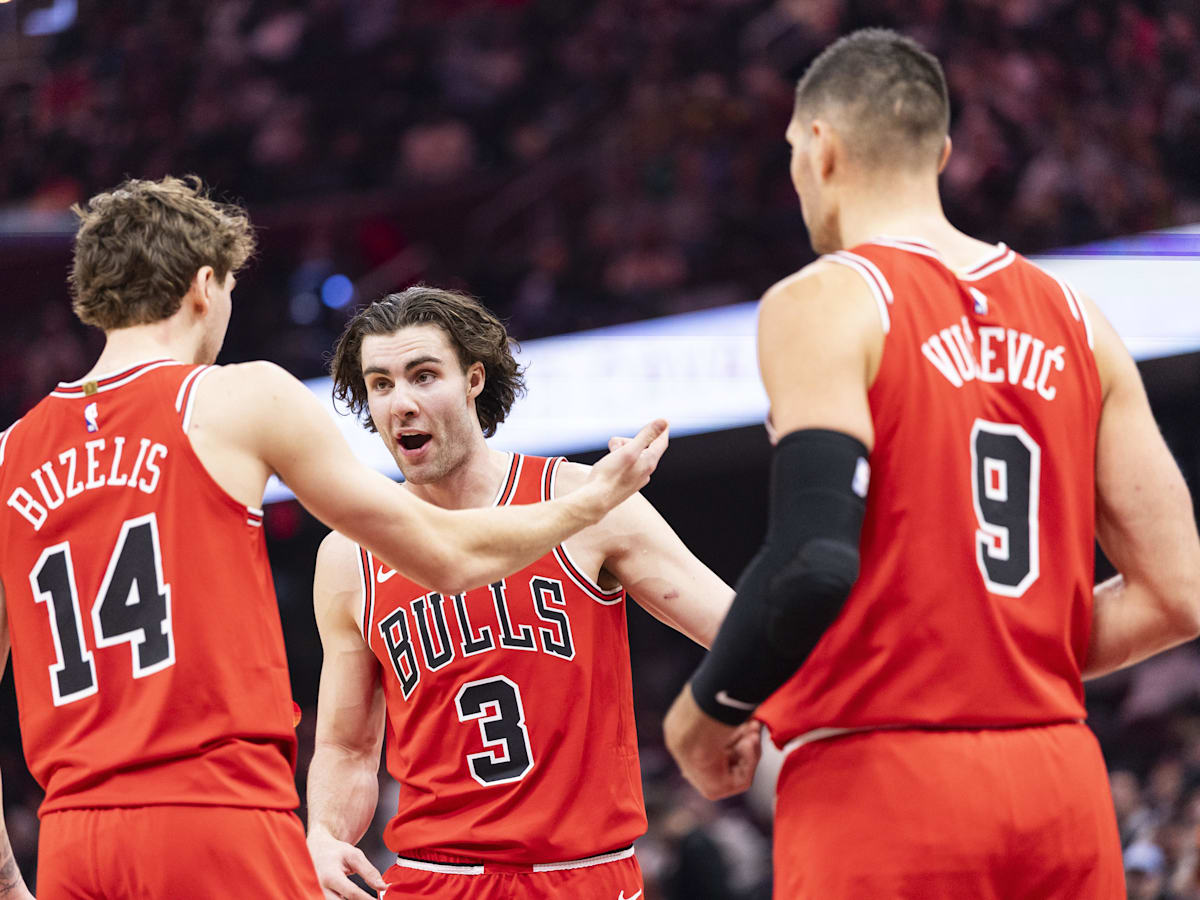 3 Takeaways & Player Grades: Bulls Beat Cavaliers Behind Big Night