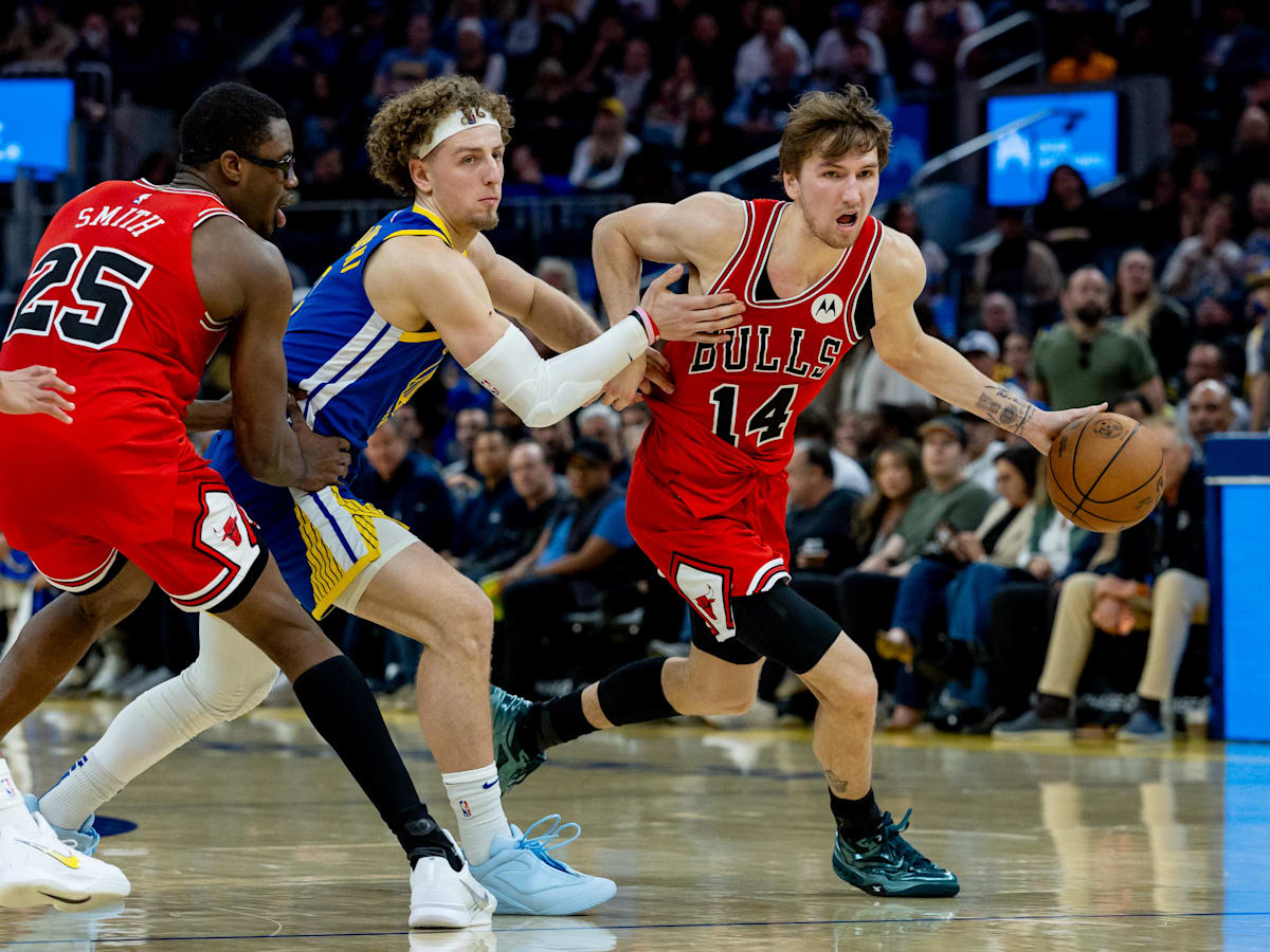 A Star in the Making? Matas Buzelis Joins Rare Bulls Air with Career High  Outburst