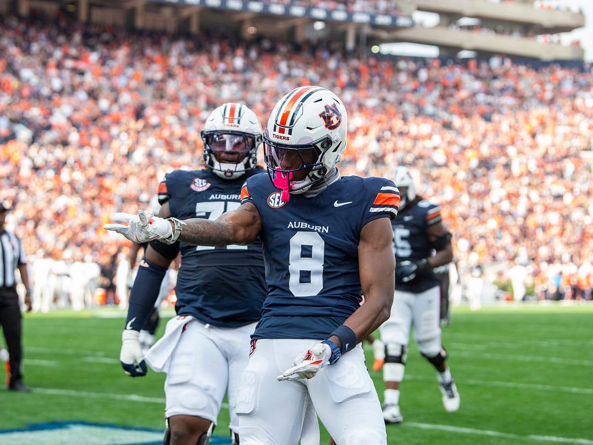 $2.9 Million College Football WR Announces New NIL Partnership