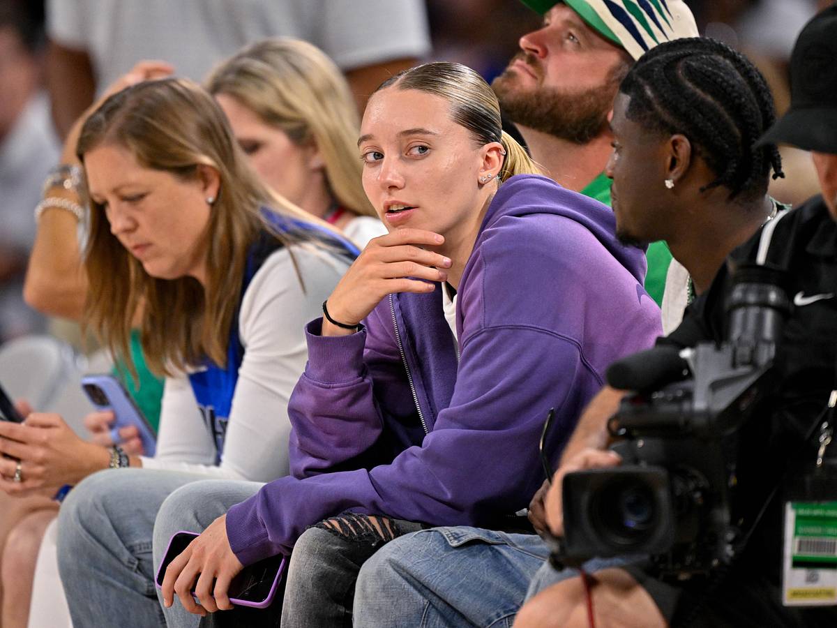 Paige Bueckers keeps up busy schedule with courtside appearance at major NBA game