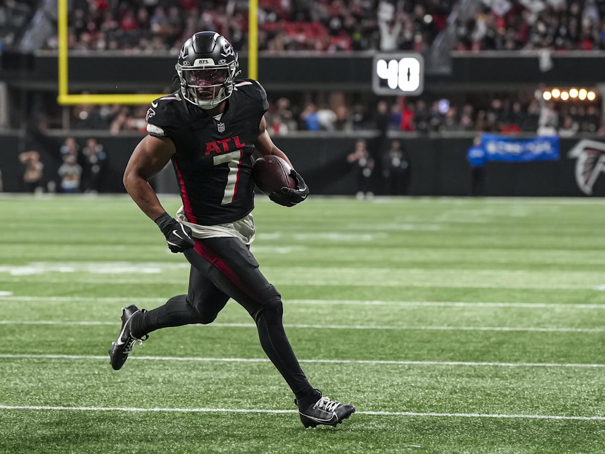 The Perfect Fantasy Draft From Pick 1.03: Bijan Robinson and Tee Higgins  Lead the Way