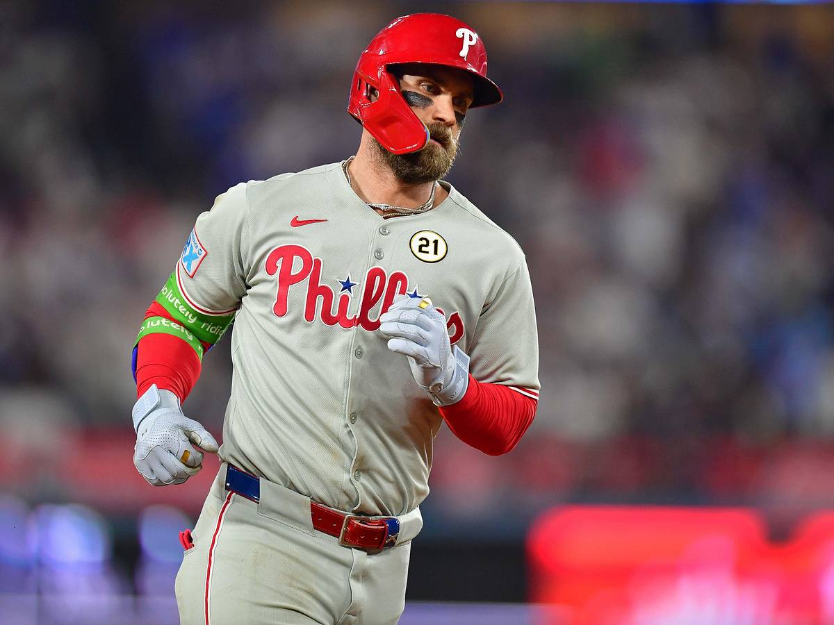 MLB Mock Trade: Diamondbacks Land All-Star Bryce Harper from Phillies