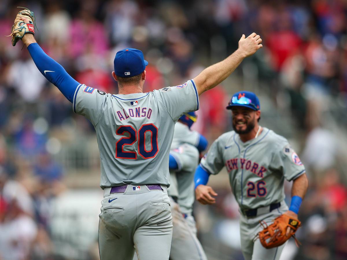 New York Mets Set to Make MLB History in Game 3 of NL Wild Card Series