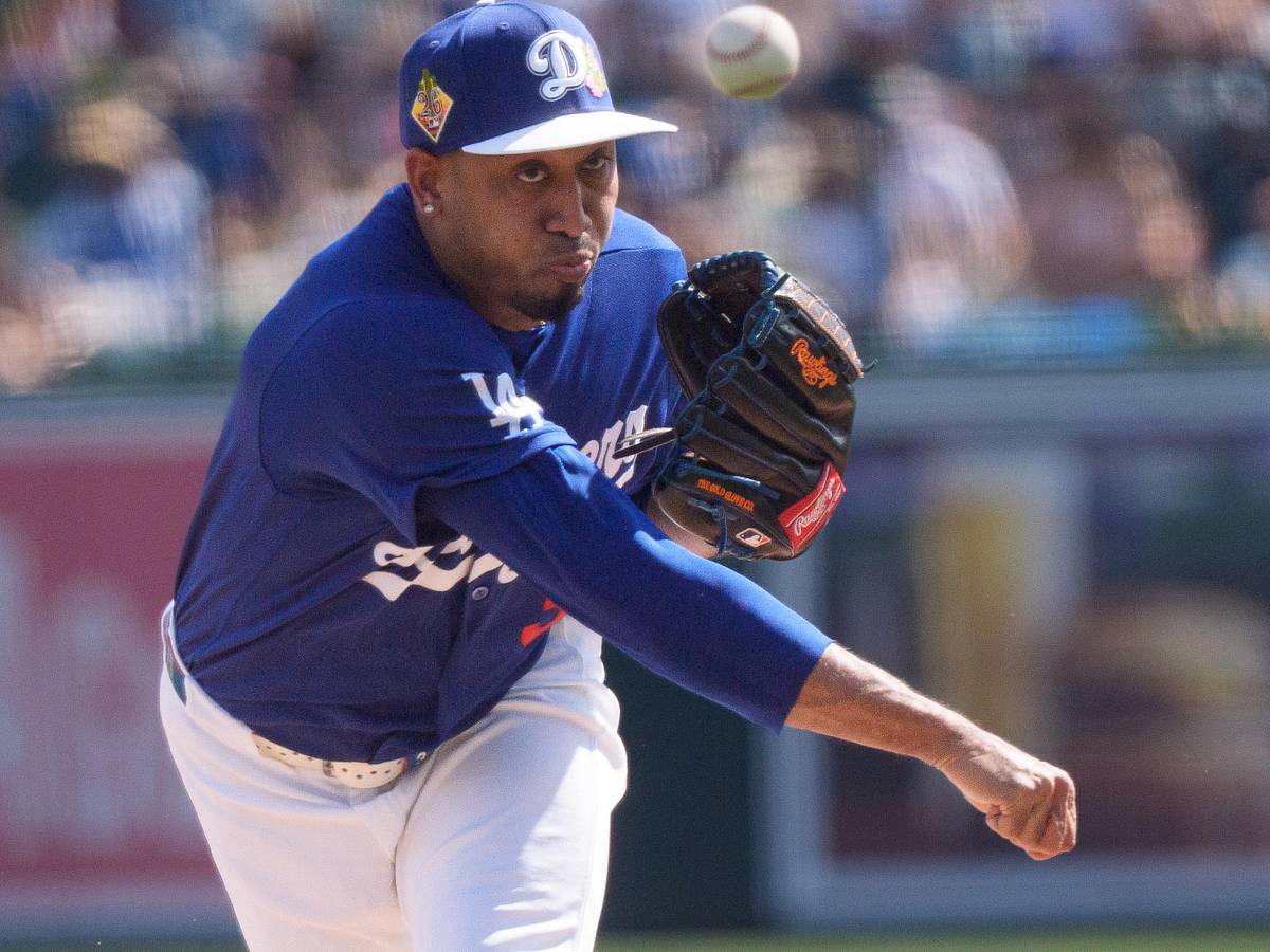 Edwin Díaz Return Timeline Shakes Up Dodgers, NL West