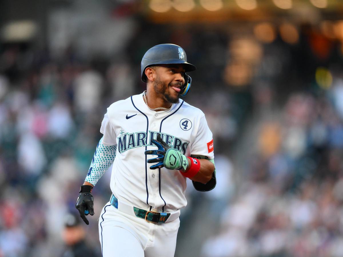 Mariners Can't Catch a Break After Julio Rodríguez Becomes Latest Injury Concern