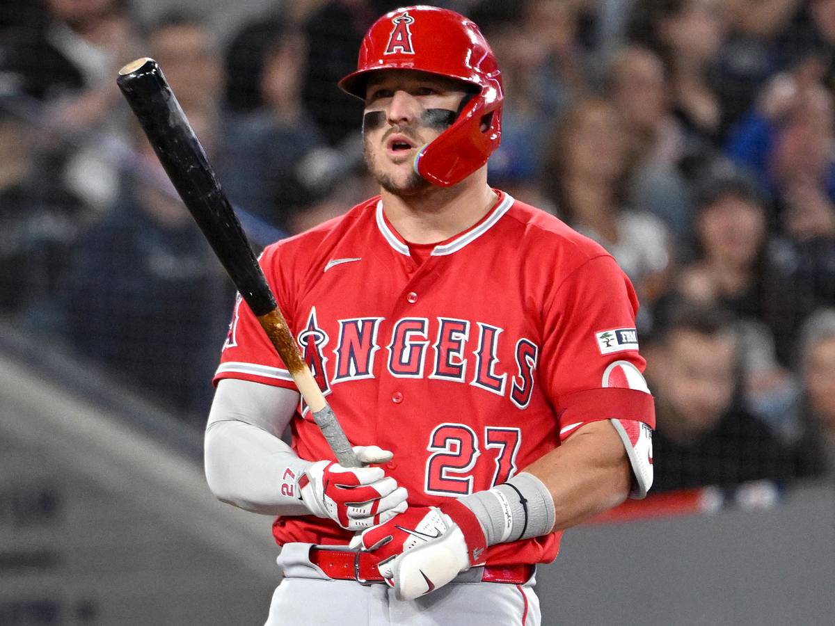 Crafting Hypothetical Trade Proposal for Phillies to Land Mike Trout