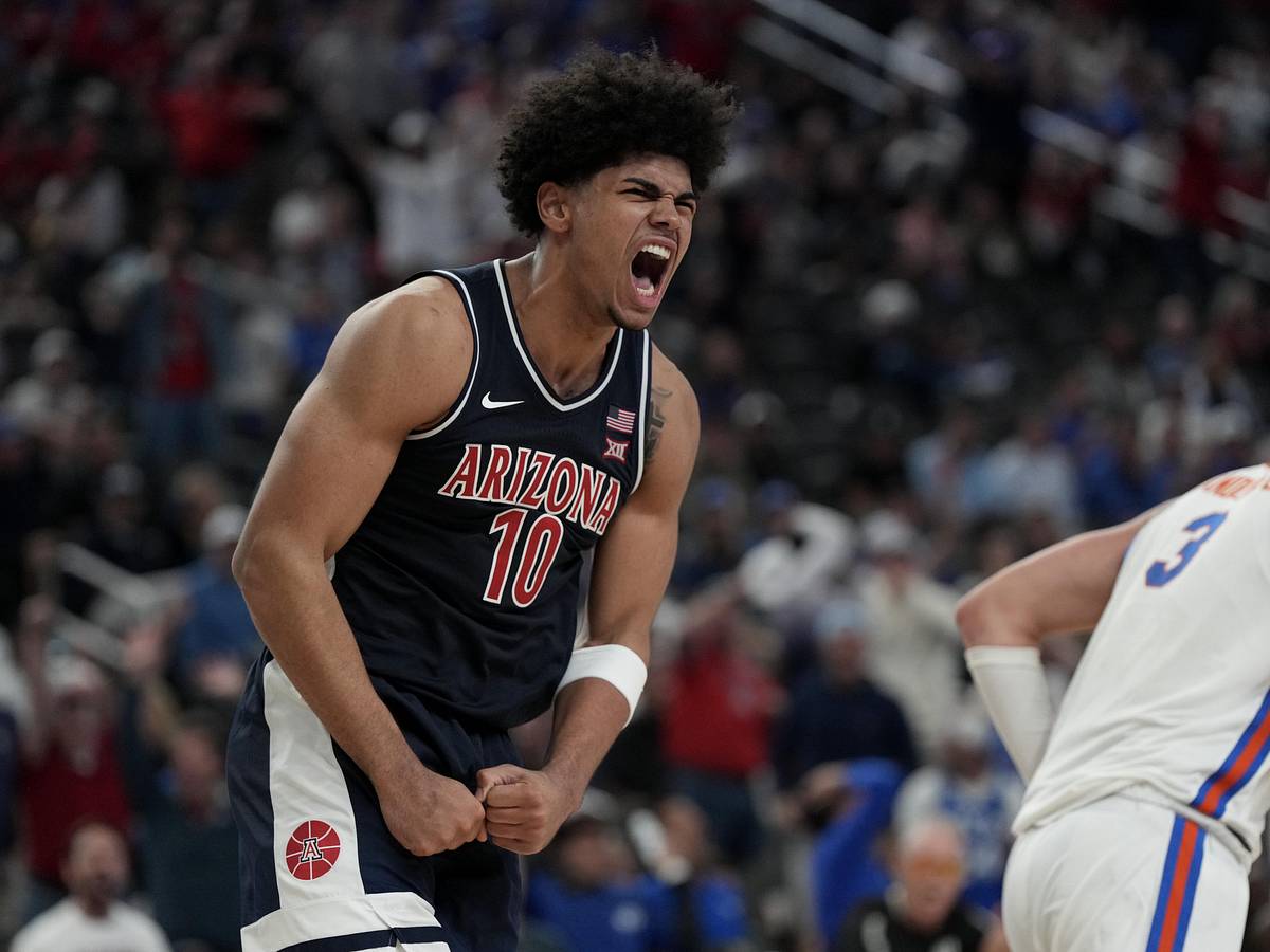 Three Wildcats Explode in Upset Win Over Florida