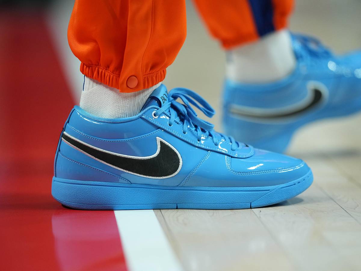 P.J. Tucker Rocks Devin Booker's Nike Sneakers in Knicks Debut