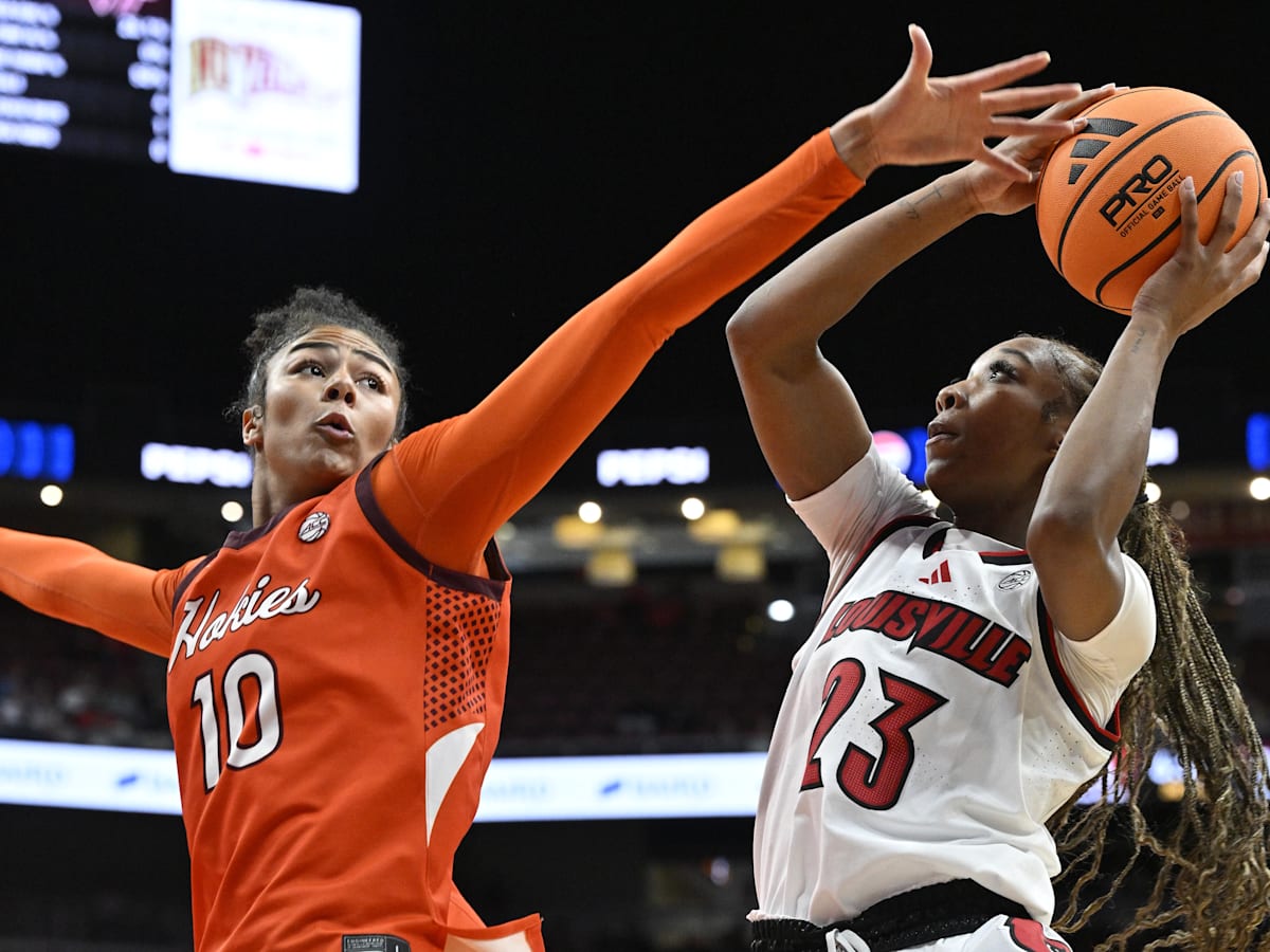 Louisville Blasts Virginia Tech, Jeff Walz Earns 500th Win