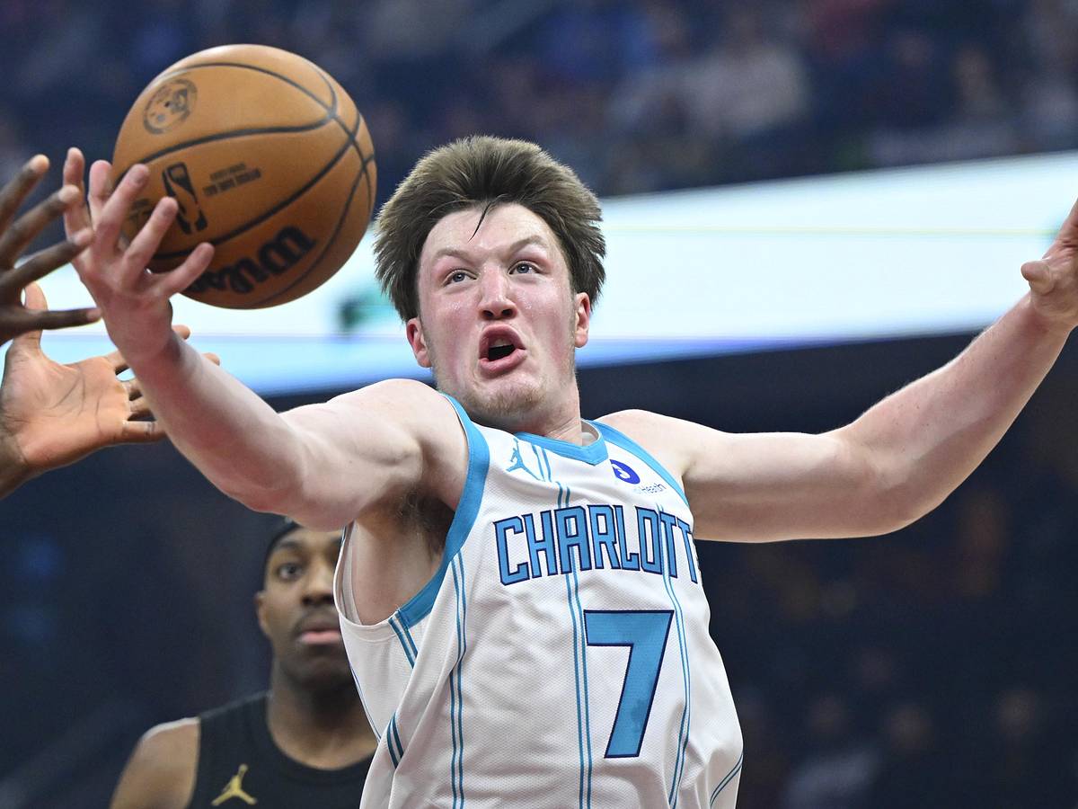 Kon Knueppel Cooper Flagg Duke Rookie the NBA teammate of The 