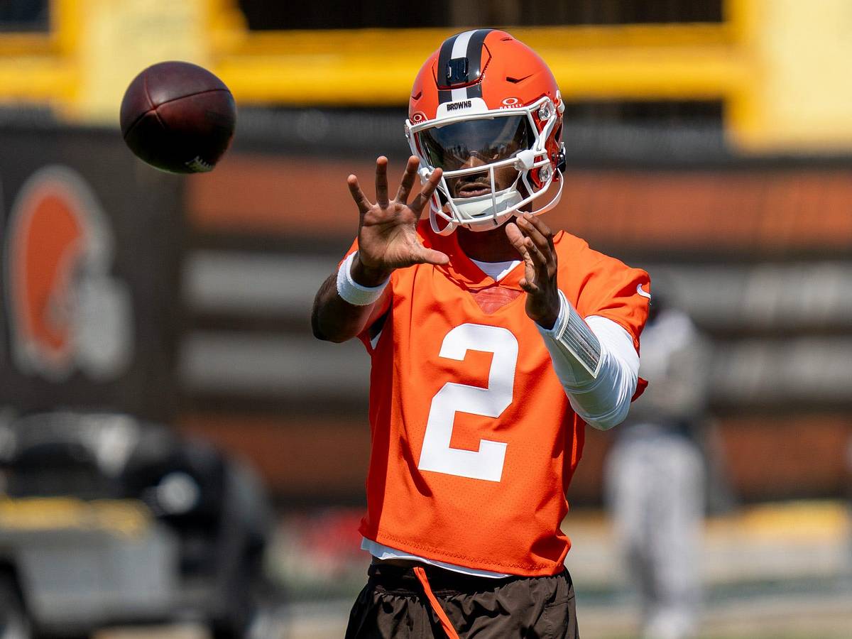 Todd Monken Addresses Reports on Browns' QB Battle Between Deshaun Watson, Shedeur  Sanders