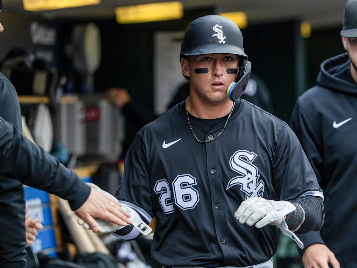 Chicago White Sox To Carry Three Catchers After Promoting Korey Lee