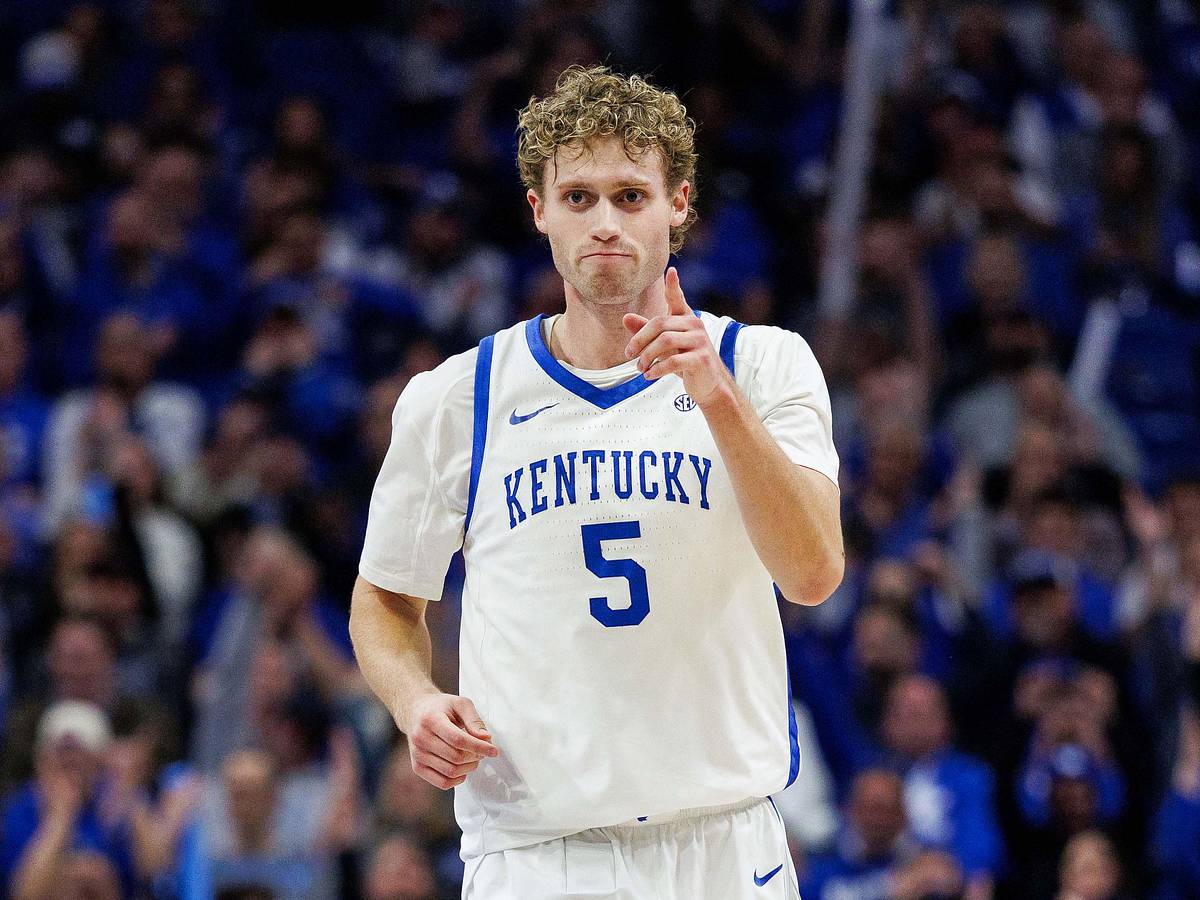 Collin Chandler comes up clutch as Kentucky defeats Tennessee 74-71