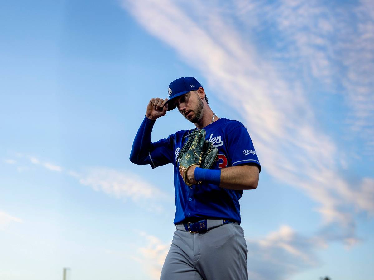 The Dodgers may have no choice but to bench Kyle Tucker in the MLB