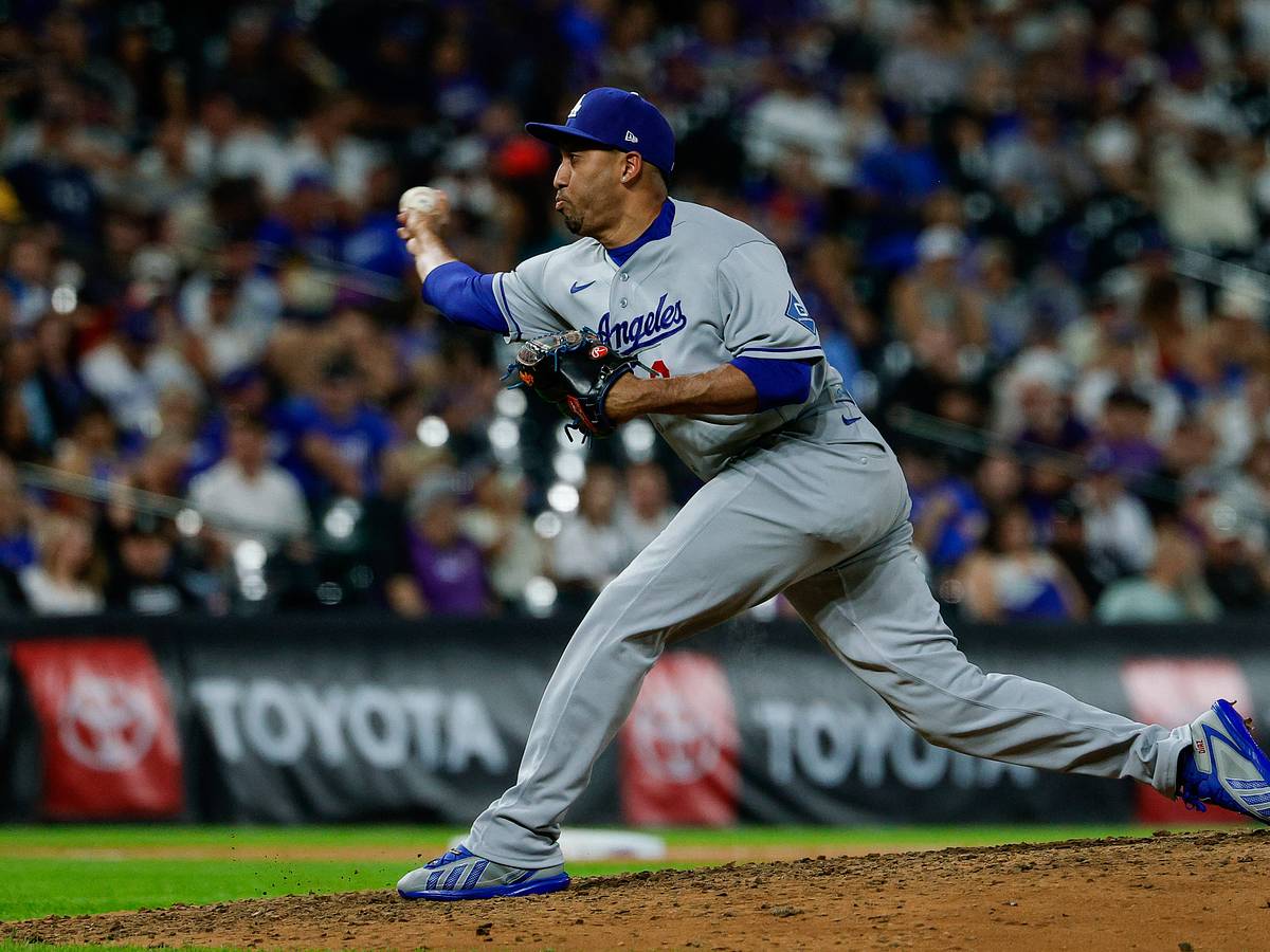 Dodgers Manager Sends Message to Edwin Diaz After Latest Blow-Up