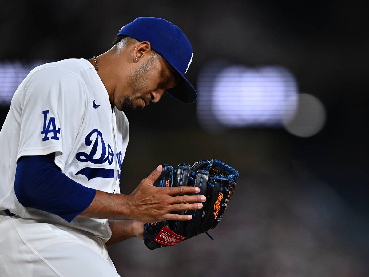Dodgers' Edwin Diaz Earns Award Nobody Wants for 2026 Season