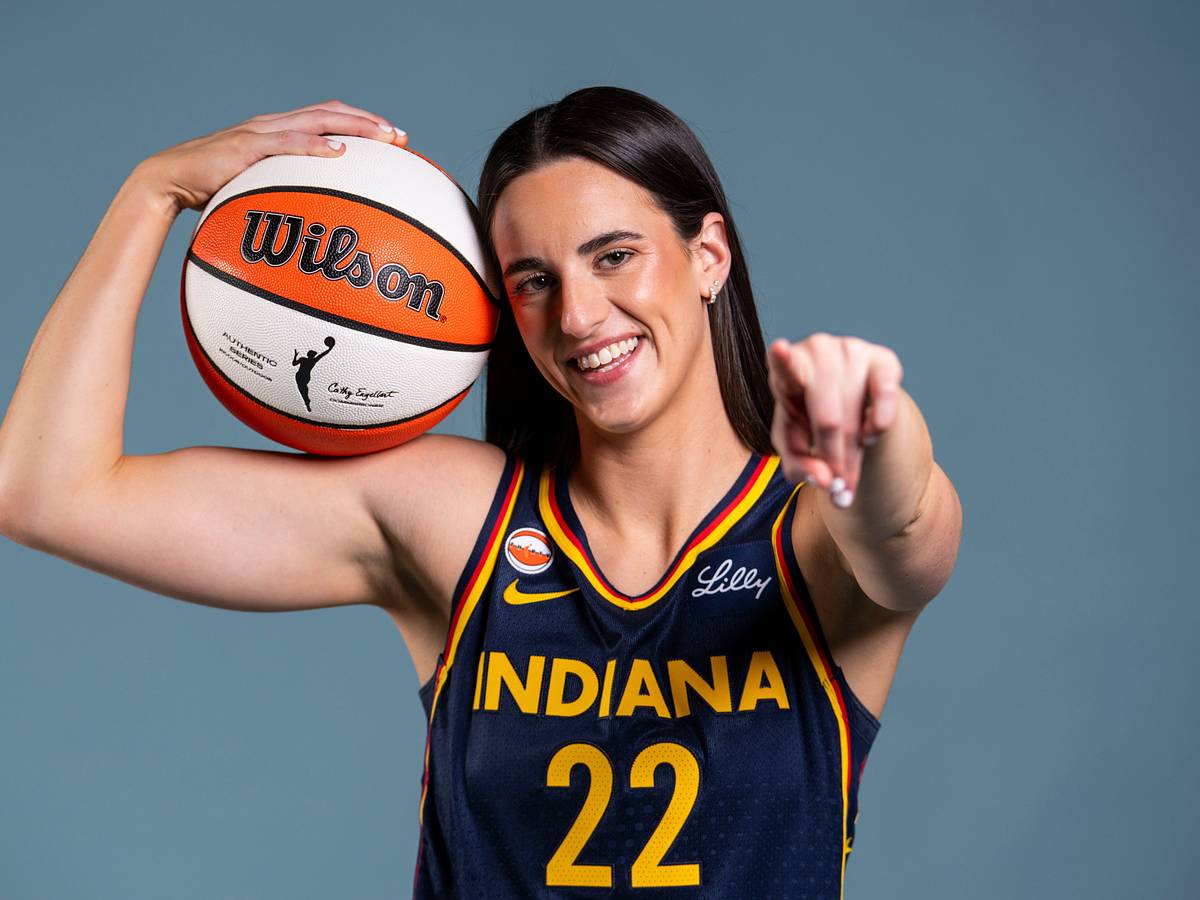 The 5 Best Caitlin Clark Jerseys In Stock Right Now