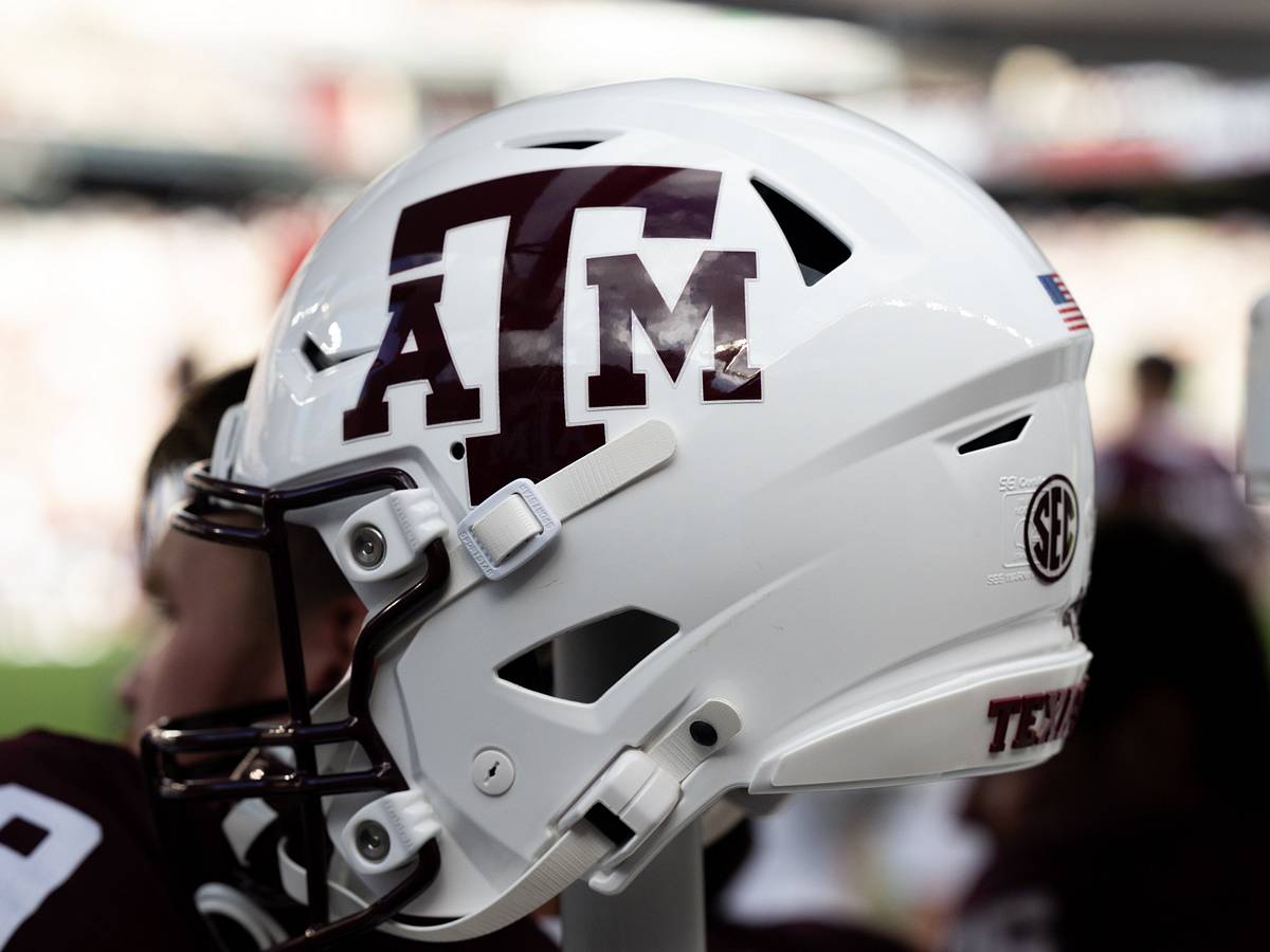 LOOK: Texas A&M Reveals New Threads vs. Florida LOOK: Texas A&M Reveals New Threads vs. Florida