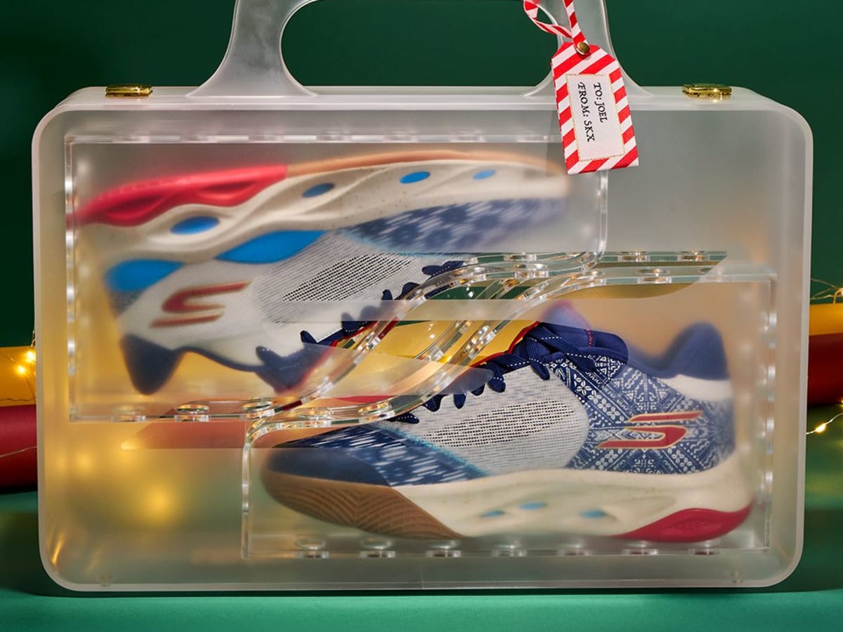 the dunk that stole christmas shoes