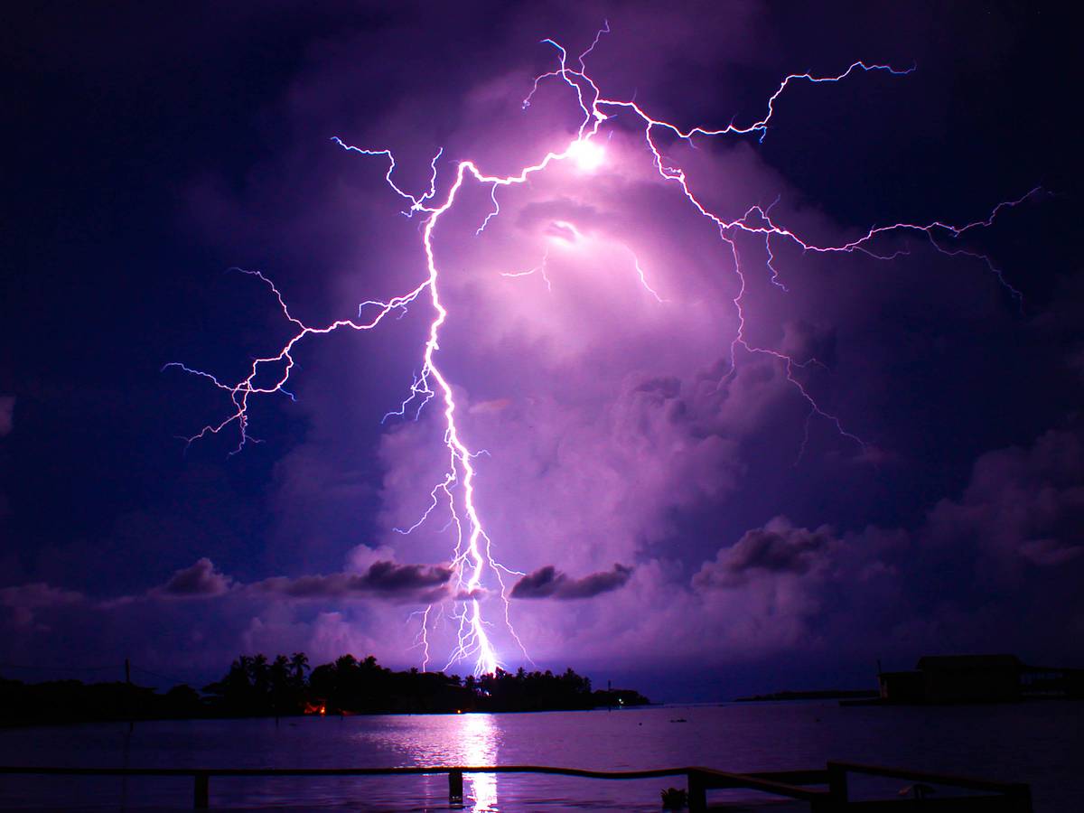 Amazing Lightning Wallpapers