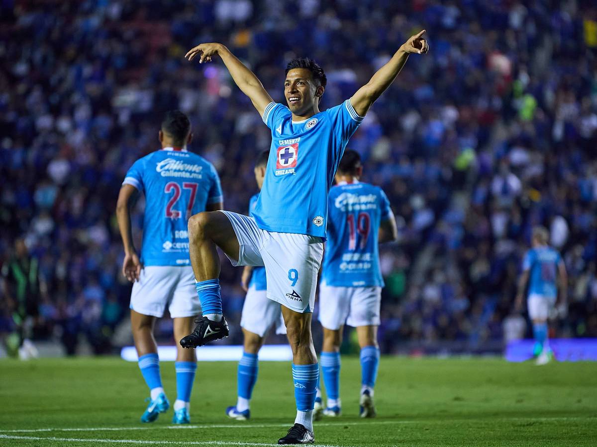 Cruz Azul Is on the Verge of a Historic, Record Breaking Liga MX