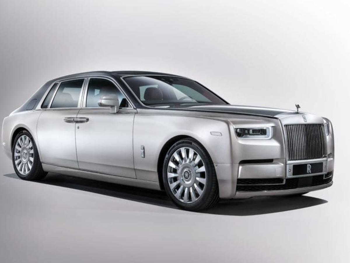 New Rolls Royce Phantom Is Here To Be The Best Car In The World