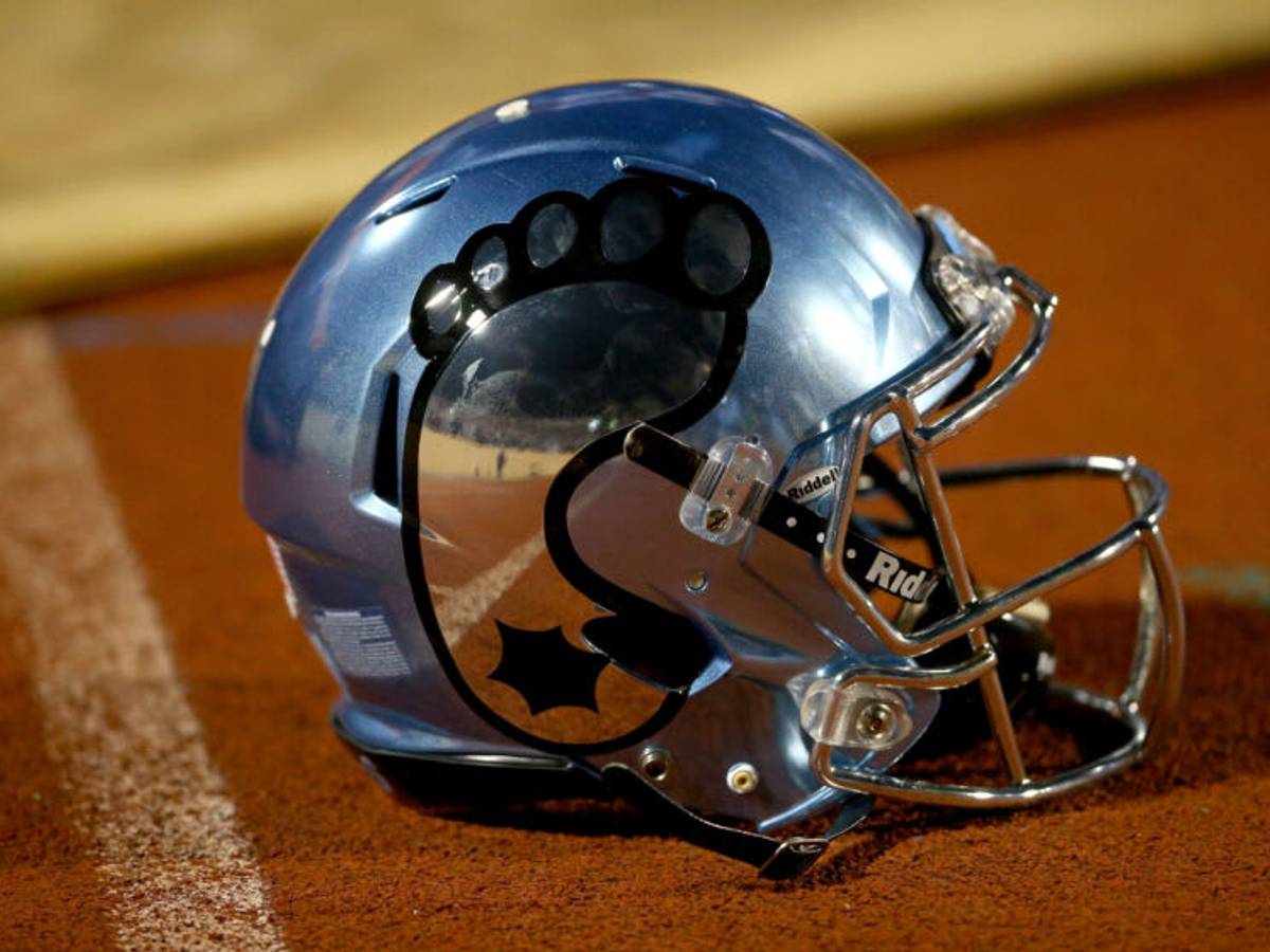 cr north football helmet College Football Helmet North Carolina Football Uniform Franklin Sports  NCAA Deluxe Football Uniform Set, UNC Tarheels