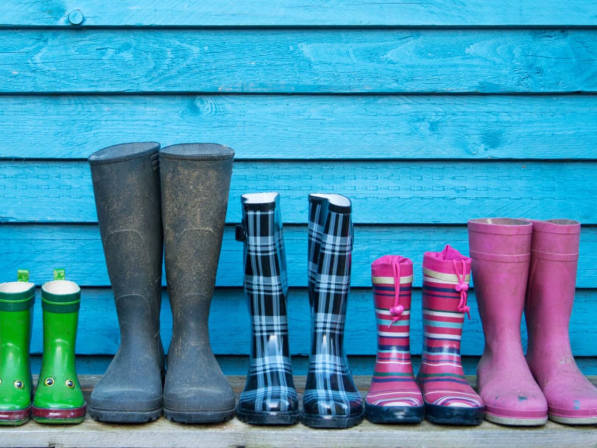 Hunter wellesley rubber riding rain boot on sale