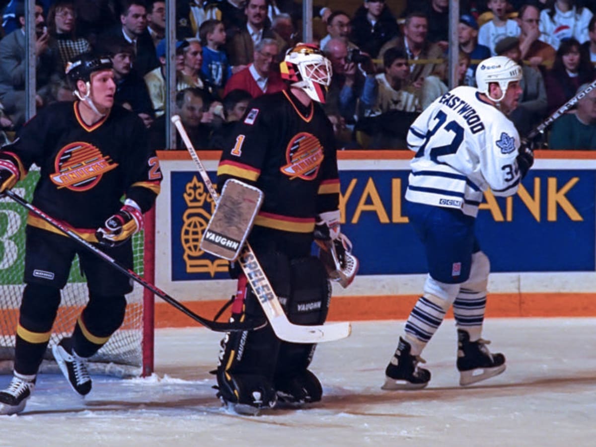 Canucks jersey numbers cheap