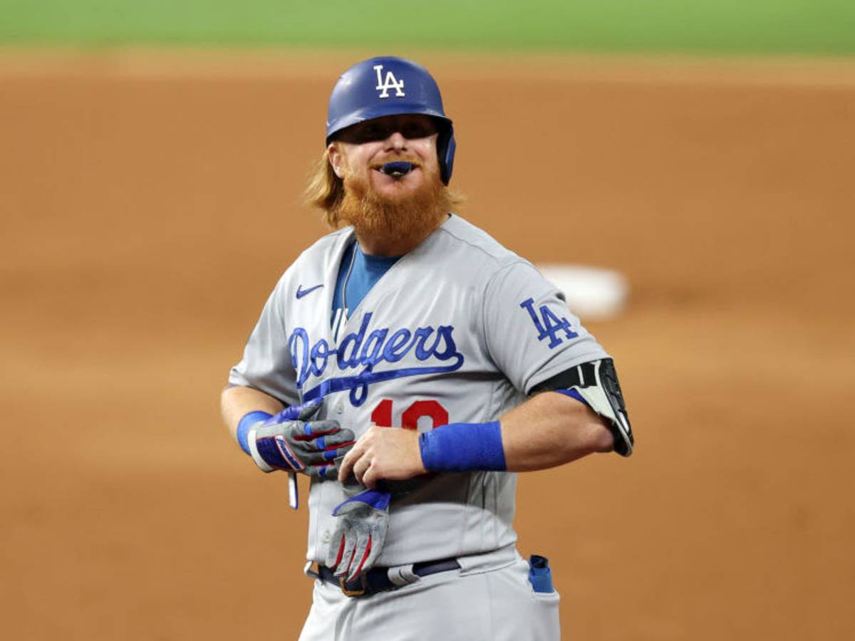 Toronto Blue Jays: Why the interest in Justin Turner?