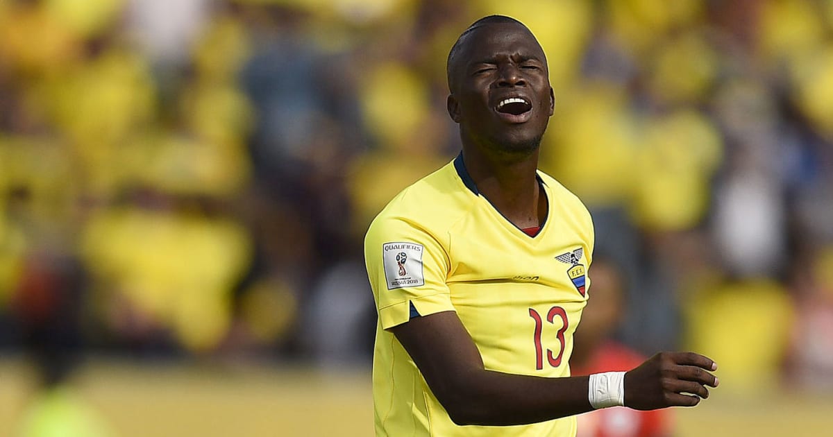 VIDEO: Enner Valencia Fakes Injury to FLEE Police Over Unpaid Child Care  During Ecuador Match | 90min
