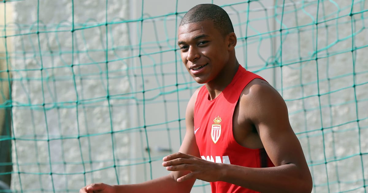 pics Mbappe Mother mother reportedly admits where