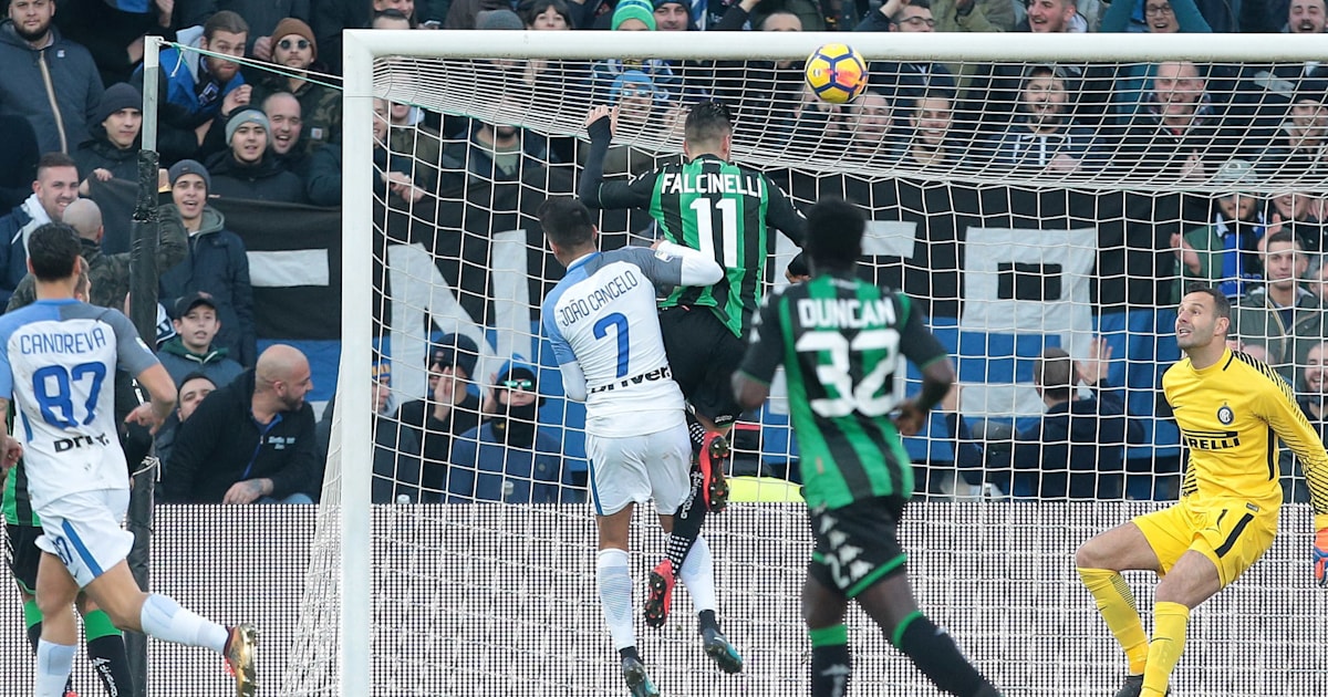 Sassuolo 1 0 Inter Nerazzurri Outfoxed By Stubborn Sassuolo In Christmas Stunner 90min