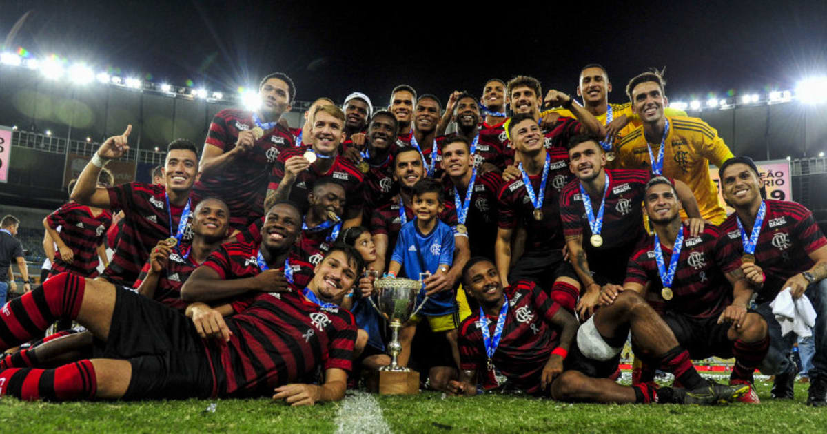 Ex-jogadores de São Paulo e Santos comemoram título do ...