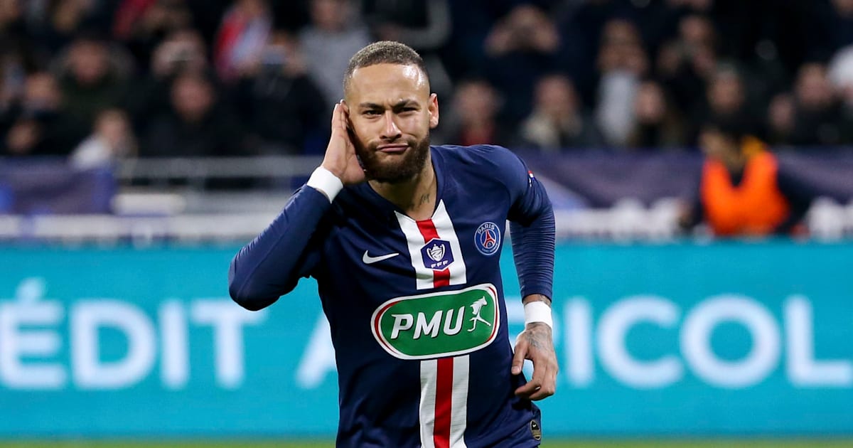 Quique Setien Admits He D Love To Work With Neymar And Lautaro Martinez As Transfer Talk Intensifies Ht Media