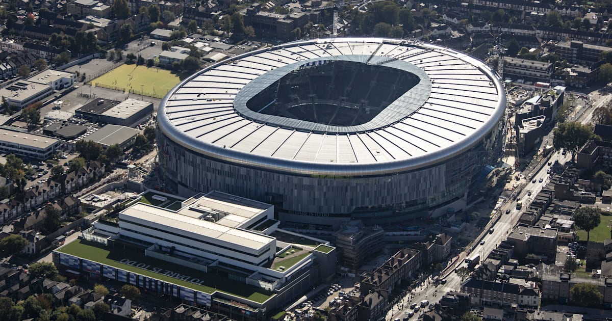 Tottenham Fans Stunned By New Stadium At Special Familiarisation Event Including Magic Pints 90min