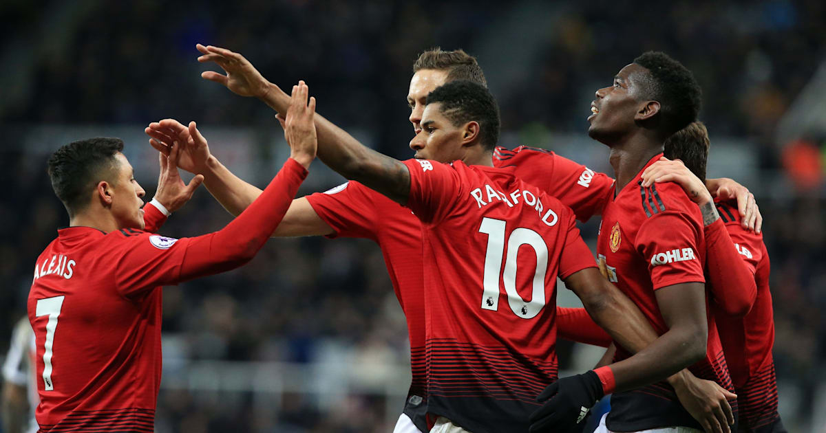 6330578 10 Highest Wage Earners At Manchester United