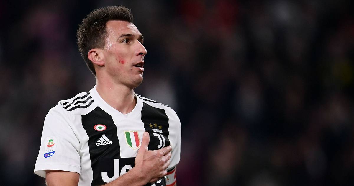 Mario Mandzukic Set to Be Rewarded With Juventus Contract ...