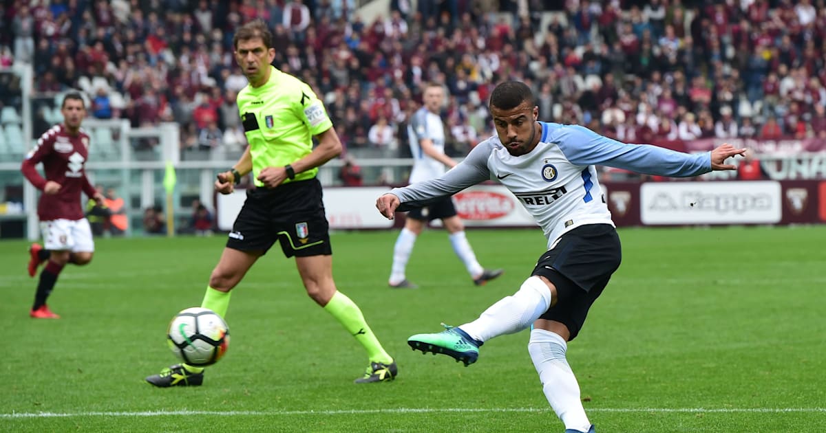 Arsenal Reportedly Join Race To Rafinha Amidst Interest From Premier League Rivals 90min
