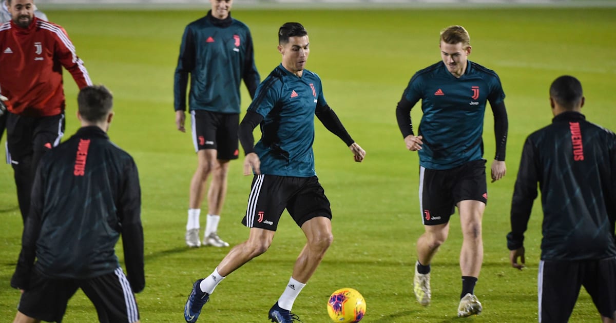 Cristiano Ronaldo Unveils Brand New Hairstyle In Training For The New Year Ht Media