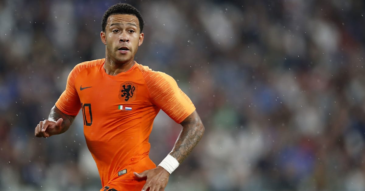 Lyon Star Memphis Depay To Be Fined After Skipping Training Amid Links With Milan 90min