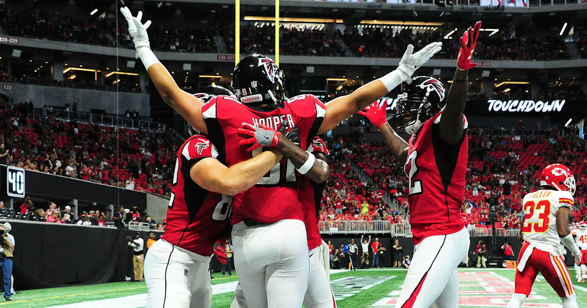 Фото с игр атланта. Atlanta falcons. Do falcons have a bbackbbone. Falcons. Liquidpedia falcons.