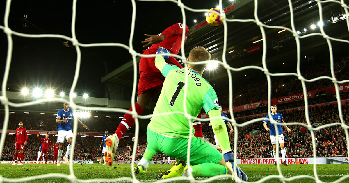 England Goalkeeper Jordan Pickford Bemoans Everton Luck After Derby Day Howler Costs Blues 90min