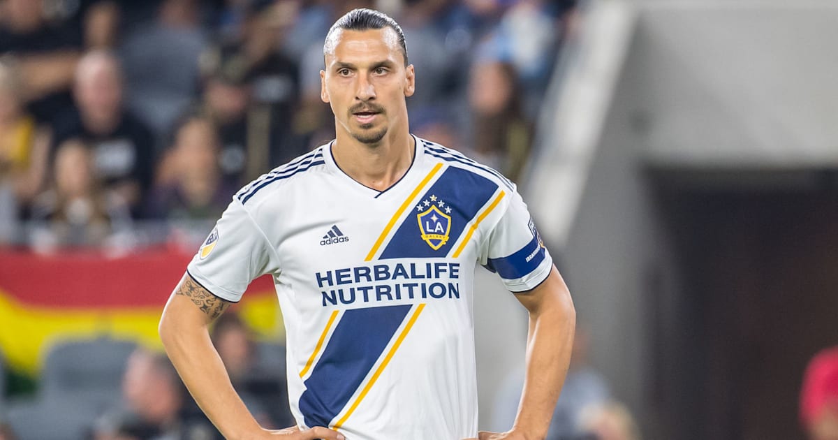 Paolo Maldini Sebut Zlatan Ibrahimovic Takut Kembali ...