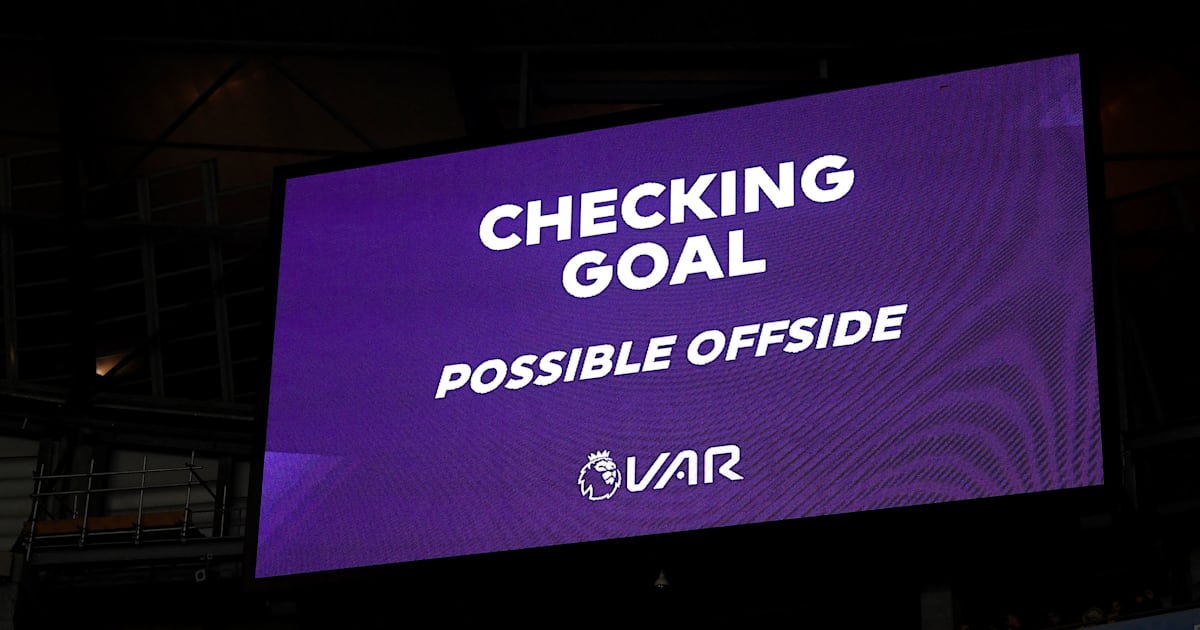 Premier League To Keep Var Guidelines On Offside Throughout 2019 20 Season Despite Controversy 90min