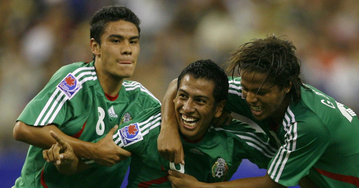 ¡ADELANTADOS! | Los 11 futbolistas más jóvenes en debutar ... For those giving acosta a hard time, tell me.