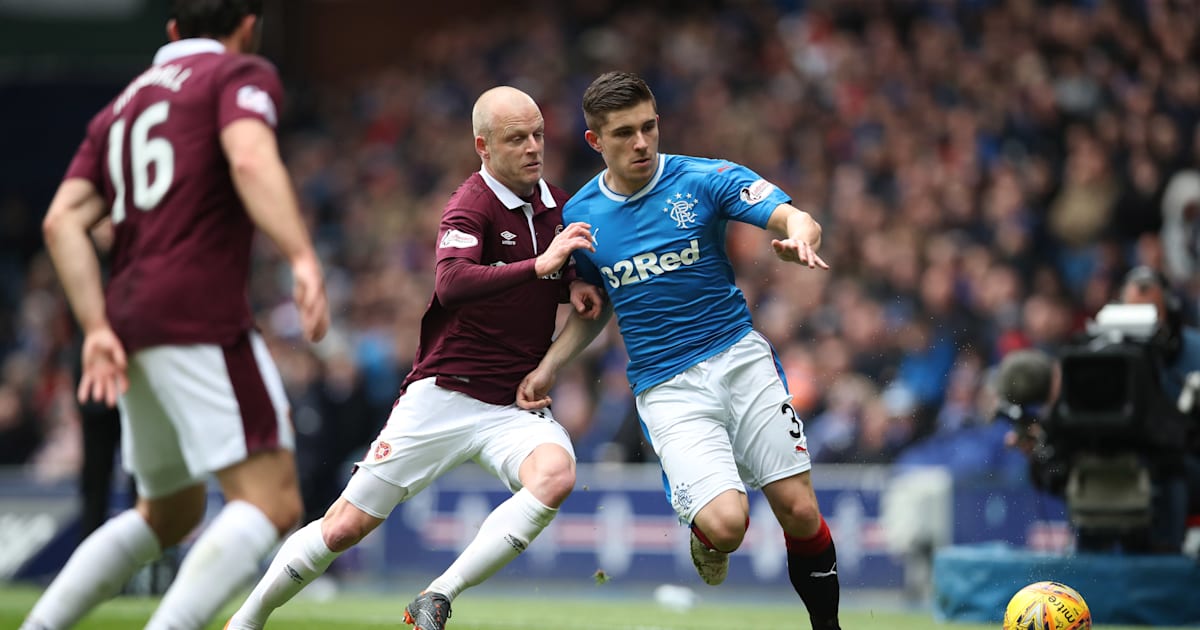 Swansea City Confirm the Signing of Full Back Declan John ...